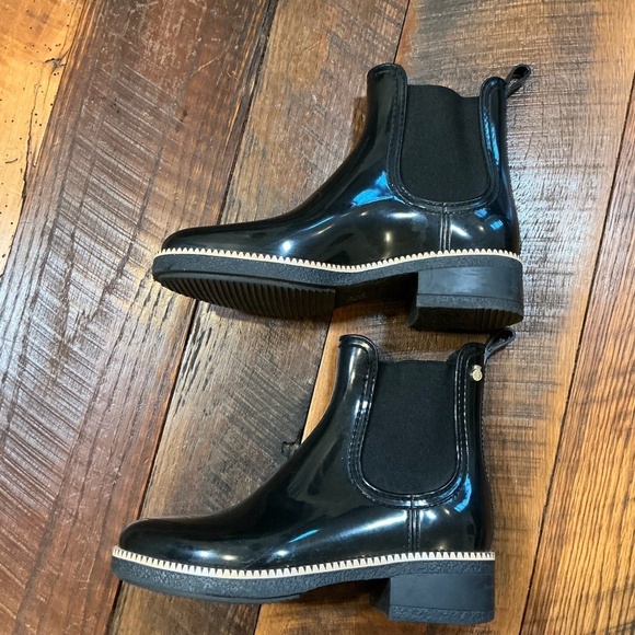 Lemon Jelly Women’s Black Gloss Chelsea Rain Boots Size 37 (US 6.5–7) - Picture 9 of 13